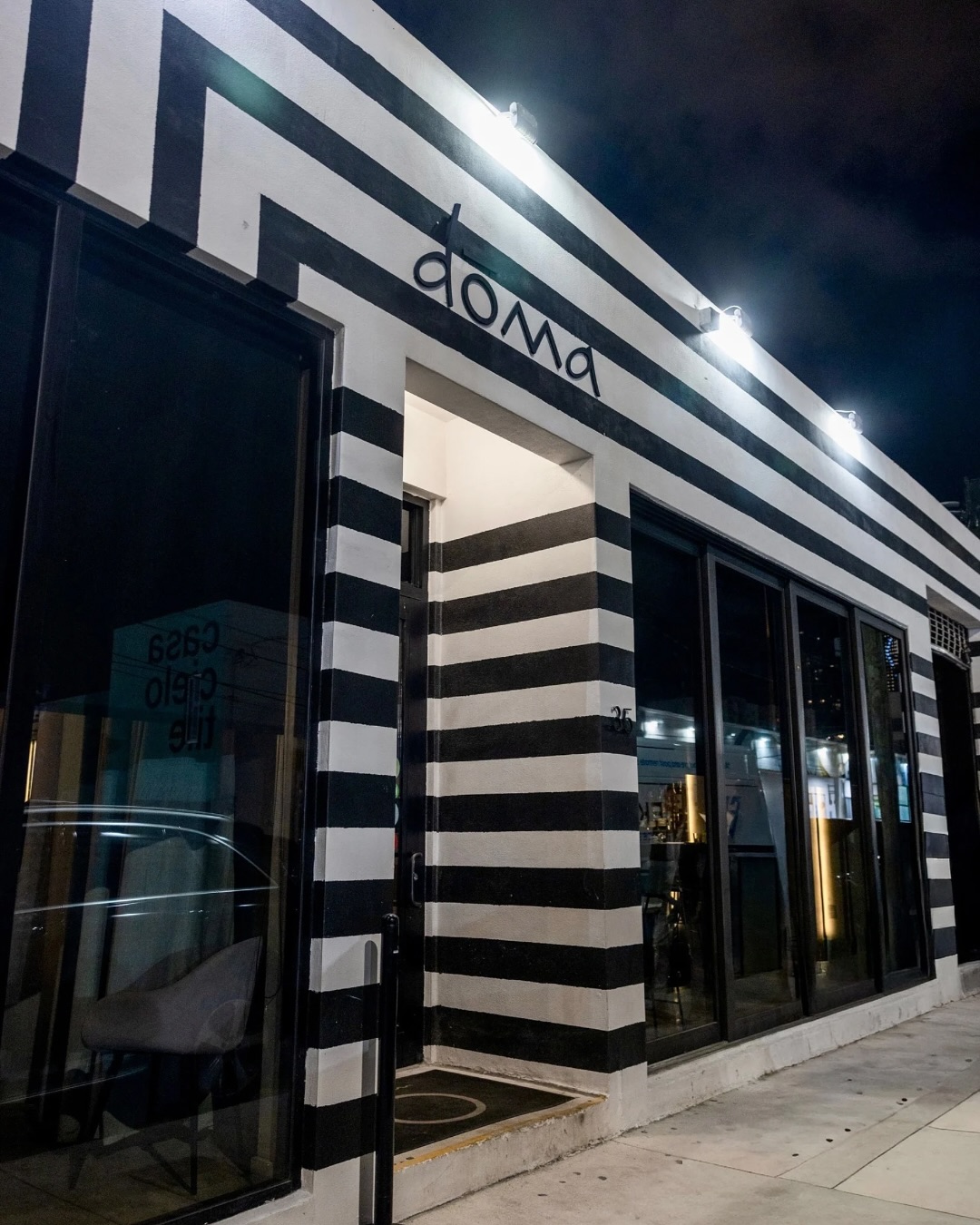 storefront
